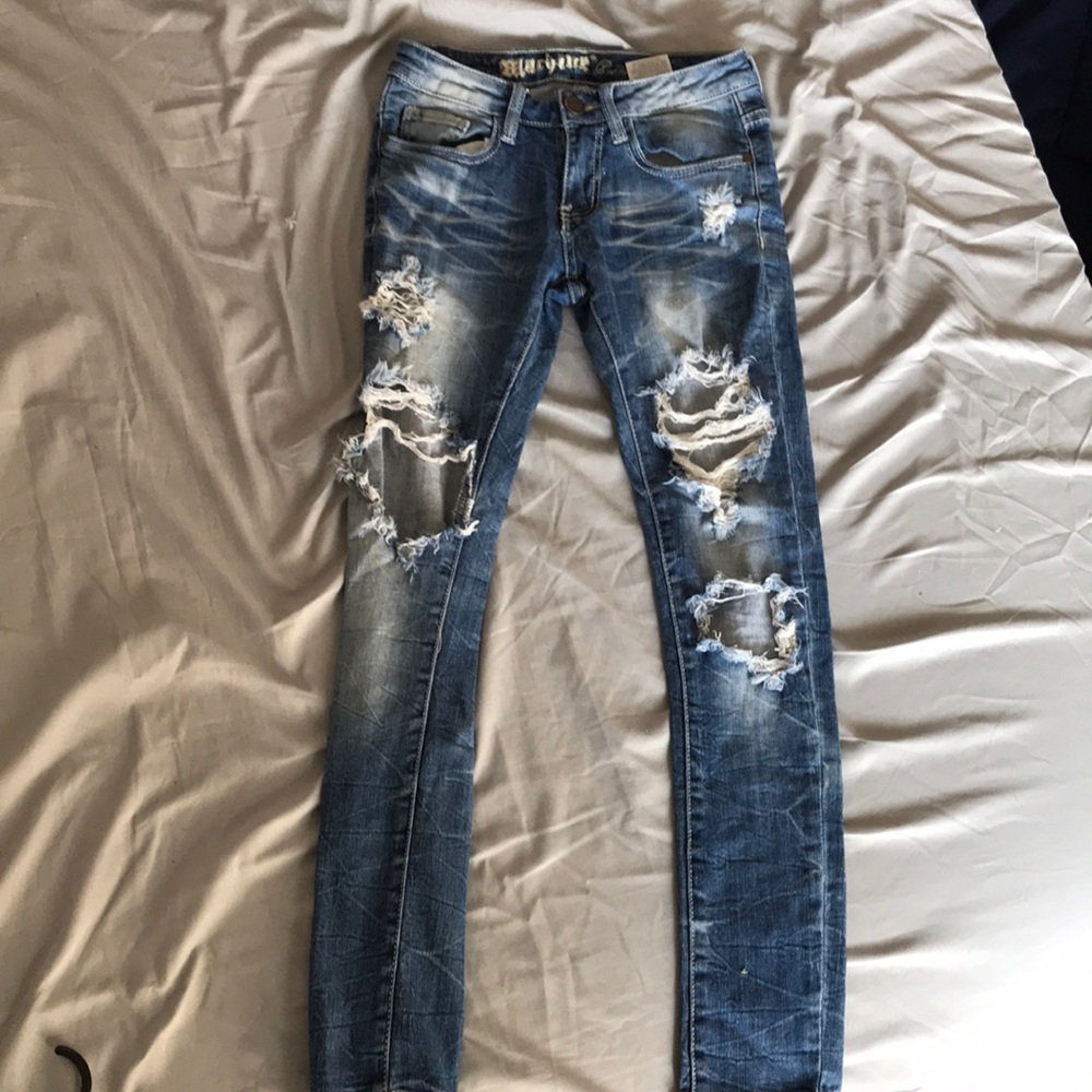 Distressed Jeans